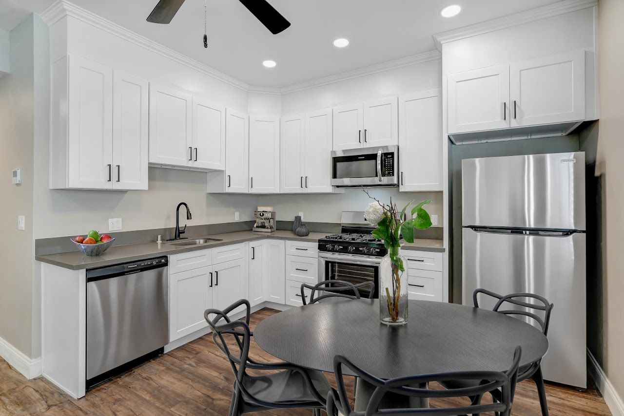 Photo of 714 E Elk Ave at 714 E Elk Ave Glendale, CA 91205