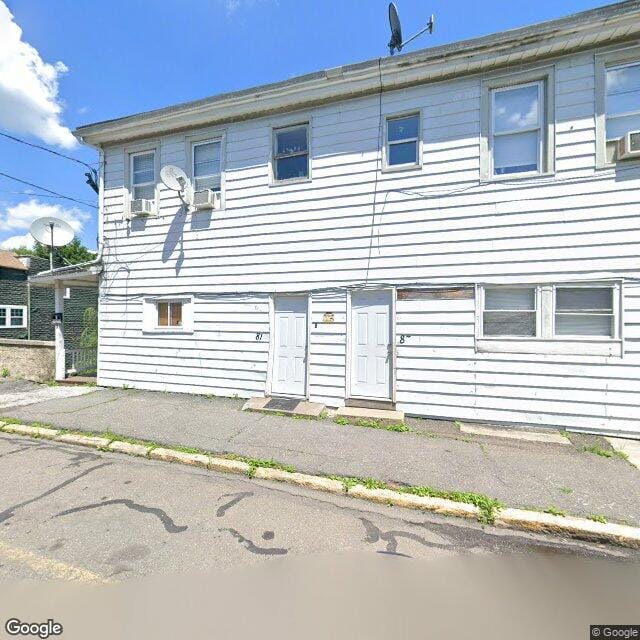 Photo of 81 Hunter St. Affordable housing located at 81 Hunter St Tamaqua, PA 18252