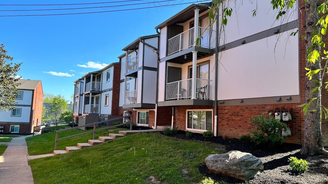 Photo of Woodside Apartments. Affordable housing located at 4591 Paddock Rd Cincinnati, OH 45229