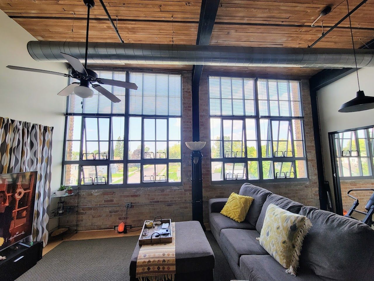 Photo of ARTIST LOFTS. Affordable housing located at 2402 FRANKLIN ST MANITOWOC, WI 54220