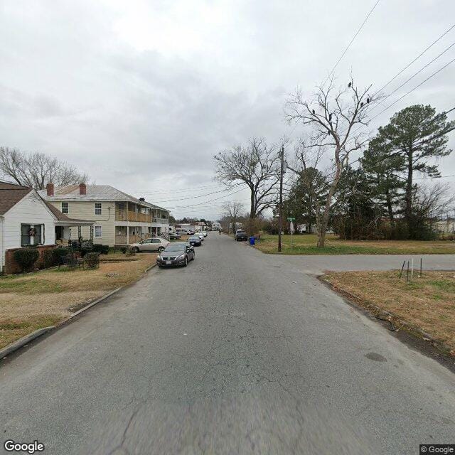 Photo of Oak Terrace. Affordable housing located at 1140 Portsmouth Blvd Suffolk, VA 23434