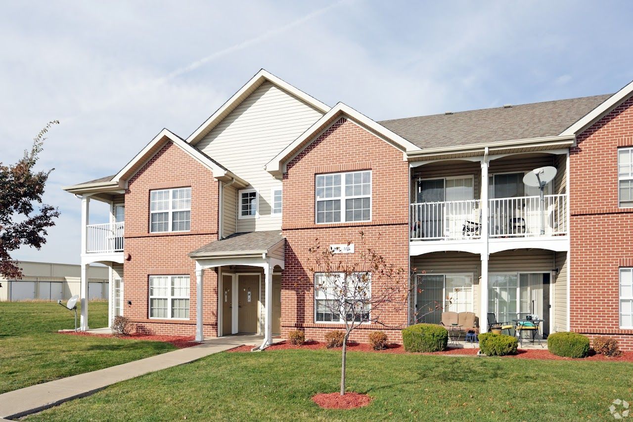 Photo of CROSS CREEK APTS OF DAVENPORT at 5901 ELMORE AVE DAVENPORT, IA 52807