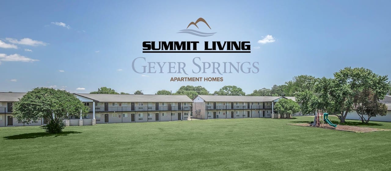 Photo of Summit at Geyer Springs at 5201 Geyer Springs Rd Little Rock, AR 72209