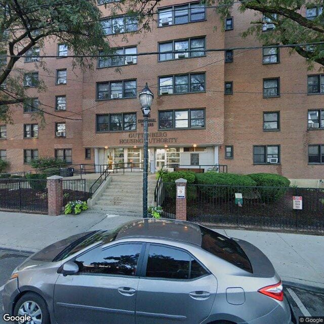 Photo of Guttenberg Housing Authority. Affordable housing located at 6900 Broadway GUTTENBERG, NJ 07093