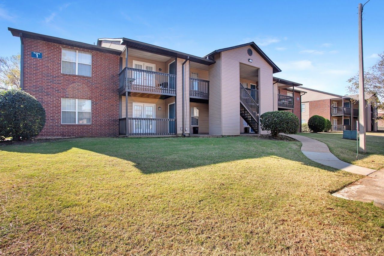 Photo of GATEWAY APTS AT GOODMAN ROAD. Affordable housing located at 7101 TULANE RD N HORN LAKE, MS 38637