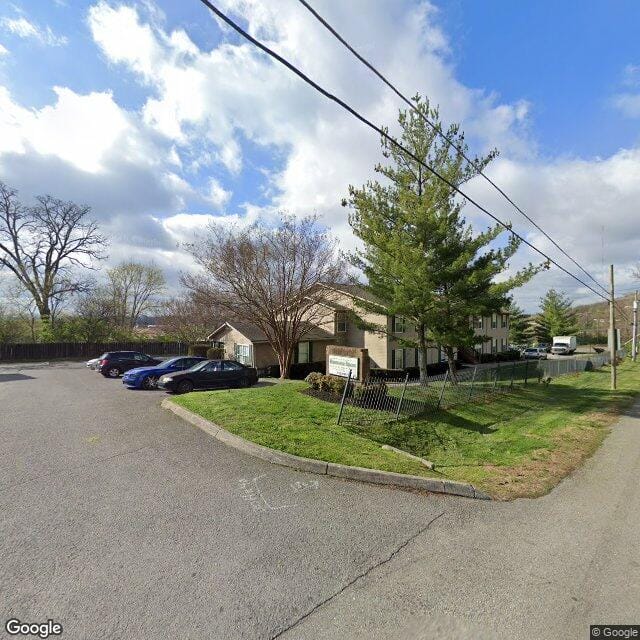 Photo of HIAWASSEE SQUARE APTS II at 3404 DILL ST KNOXVILLE, TN 37917