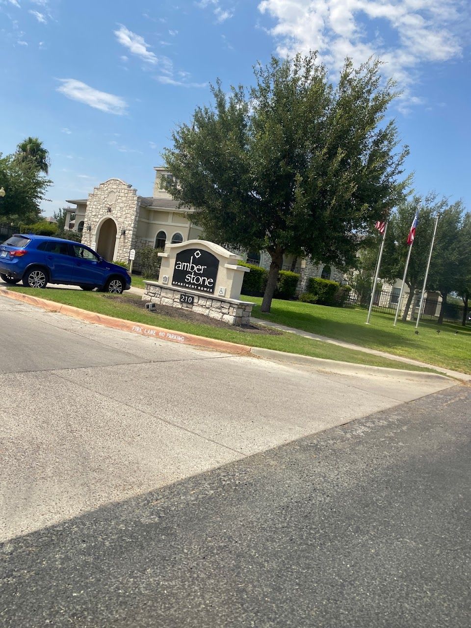 Photo of AMBER STONE APTS. Affordable housing located at 210 E CROCKETT ST BEEVILLE, TX 78102