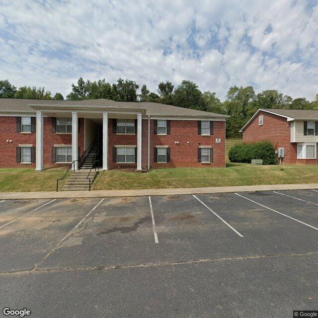 Photo of CUMBERLAND MANOR APTS. Affordable housing located at 1121 RIVERWOOD PL CLARKSVILLE, TN 37040