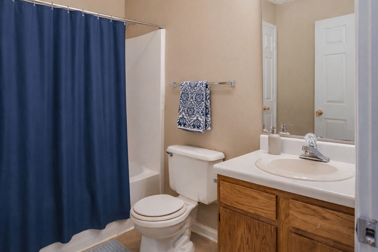 Photo of River Valley at 217 Cedar Lake Rd SW Decatur, AL 35603