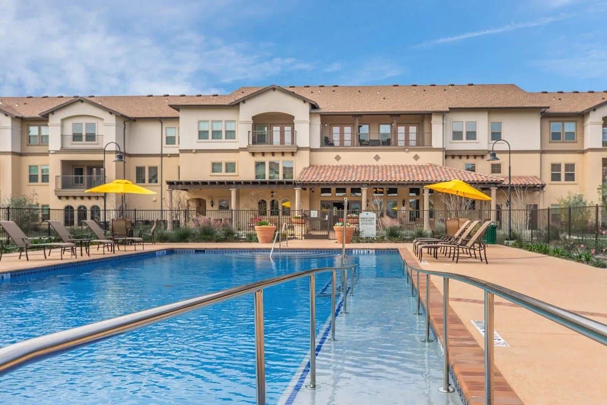 Photo of MARIPOSA APARTMENT HOMES AT HARRIS ROAD at NE OF SOUTH COOPER STREET AND WEST HARRIS ROAD ARLINGTON, TX 76001