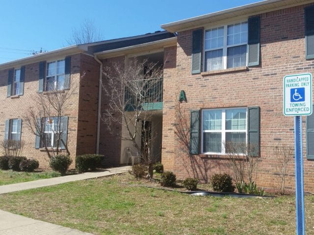 Photo of FALCON RIDGE APARTMENTS at MANOR DR. BEATTYVILLE, KY 41311