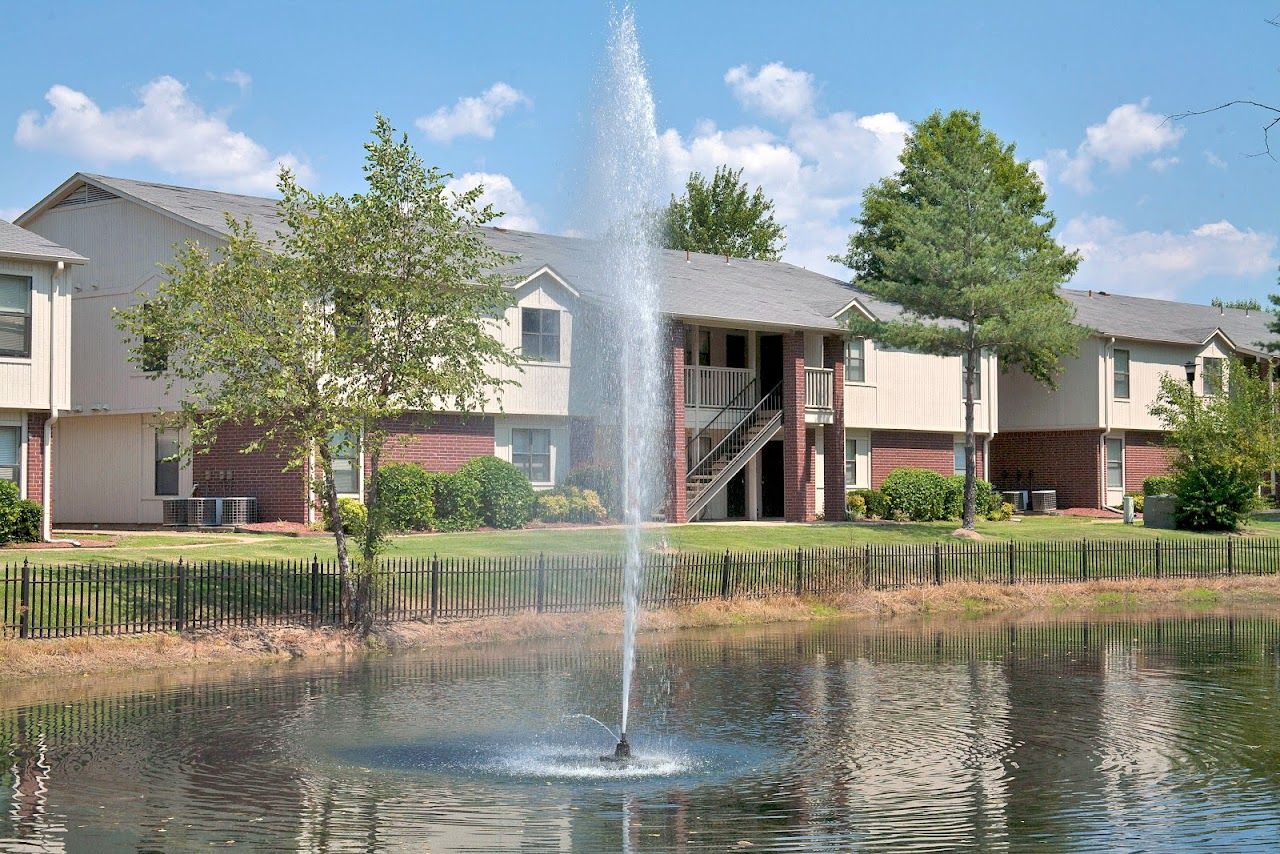 Photo of SHADOW LAKE APTS. Affordable housing located at 2601 W 12TH ST RUSSELLVILLE, AR 72801