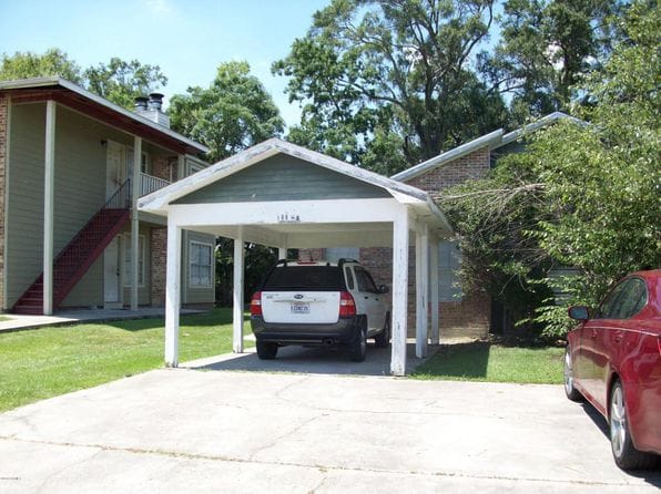 Photo of Village South Townhomes. Affordable housing located at 910 S Morgan Ave Broussard, LA 70518
