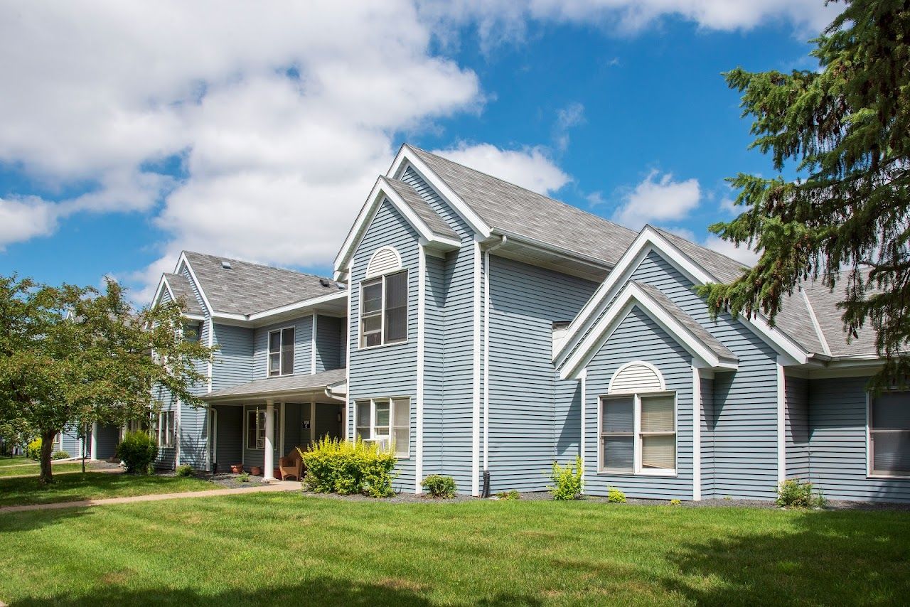 Photo of HAMLINE PARK TOWNHOMES. Affordable housing located at 1525 CHARLES AVENUE SAINT PAUL, MN 55104