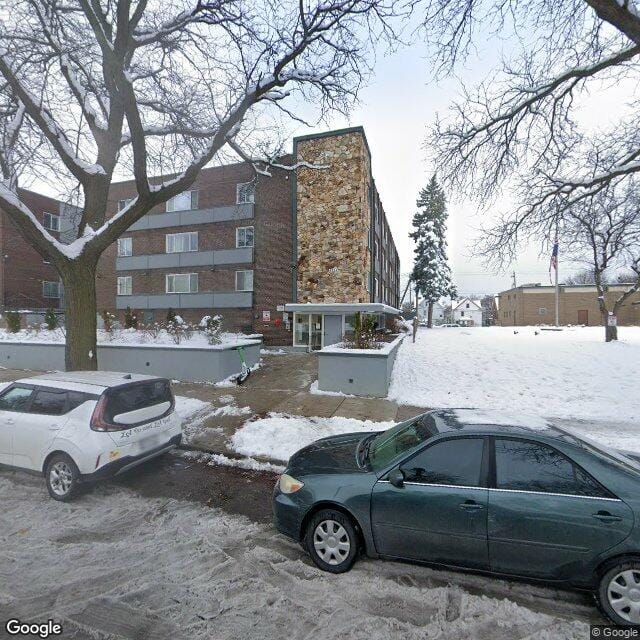 Photo of Boulevard Apartments at 2830 W Highland Blvd Milwaukee, WI 53208