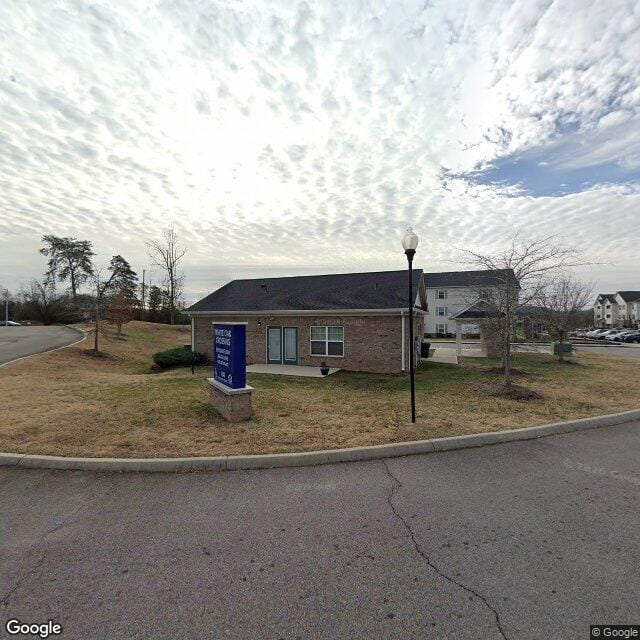 Photo of WHITE OAK CROSSING. Affordable housing located at 290 QUAKER WAY KNOXVILLE, TN 37920
