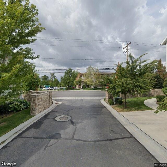Photo of HOLLADAY HILLS I. Affordable housing located at 3714 SOUTH HIGHLAND DRIVE SALT LAKE CITY, UT 84106