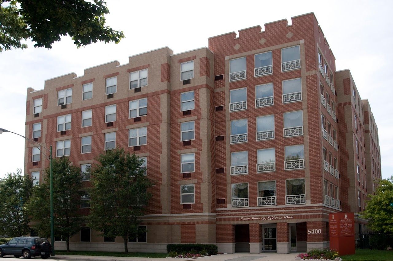 Photo of SENIOR SUTIES OF JEFFERSON PARK at 5400 N NW HWY CHICAGO, IL 60630