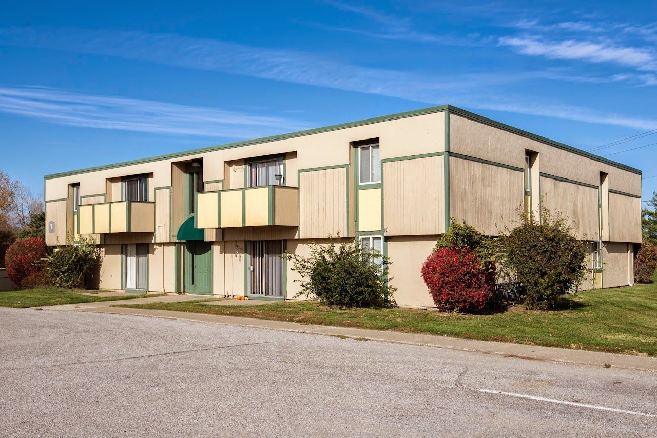 Photo of HILLCREST VILLAGE APTS at 3515 GENE FIELD RD ST JOSEPH, MO 64506