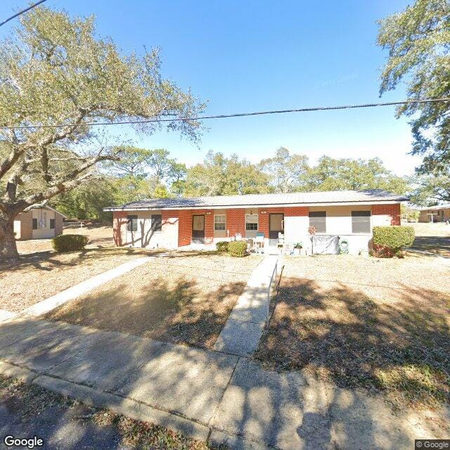 Photo of DeFuniak Springs Housing Authority. Affordable housing located at 120 Oerting Drive DEFUNIAK SPRINGS, FL 32435