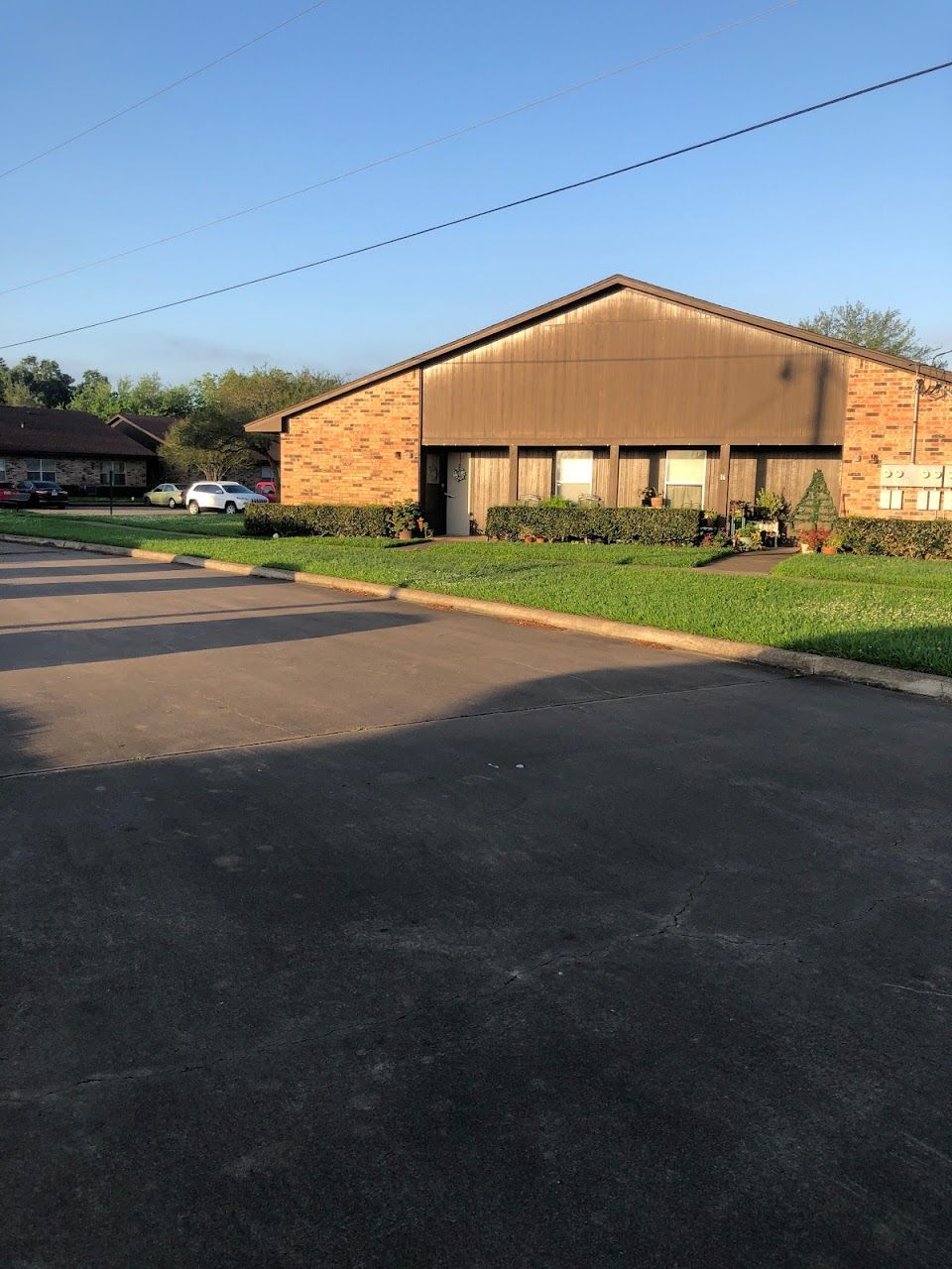 Photo of NORTHSIDE PLAZA APTS. Affordable housing located at 1753 W HENDERSON RD ANGLETON, TX 77515