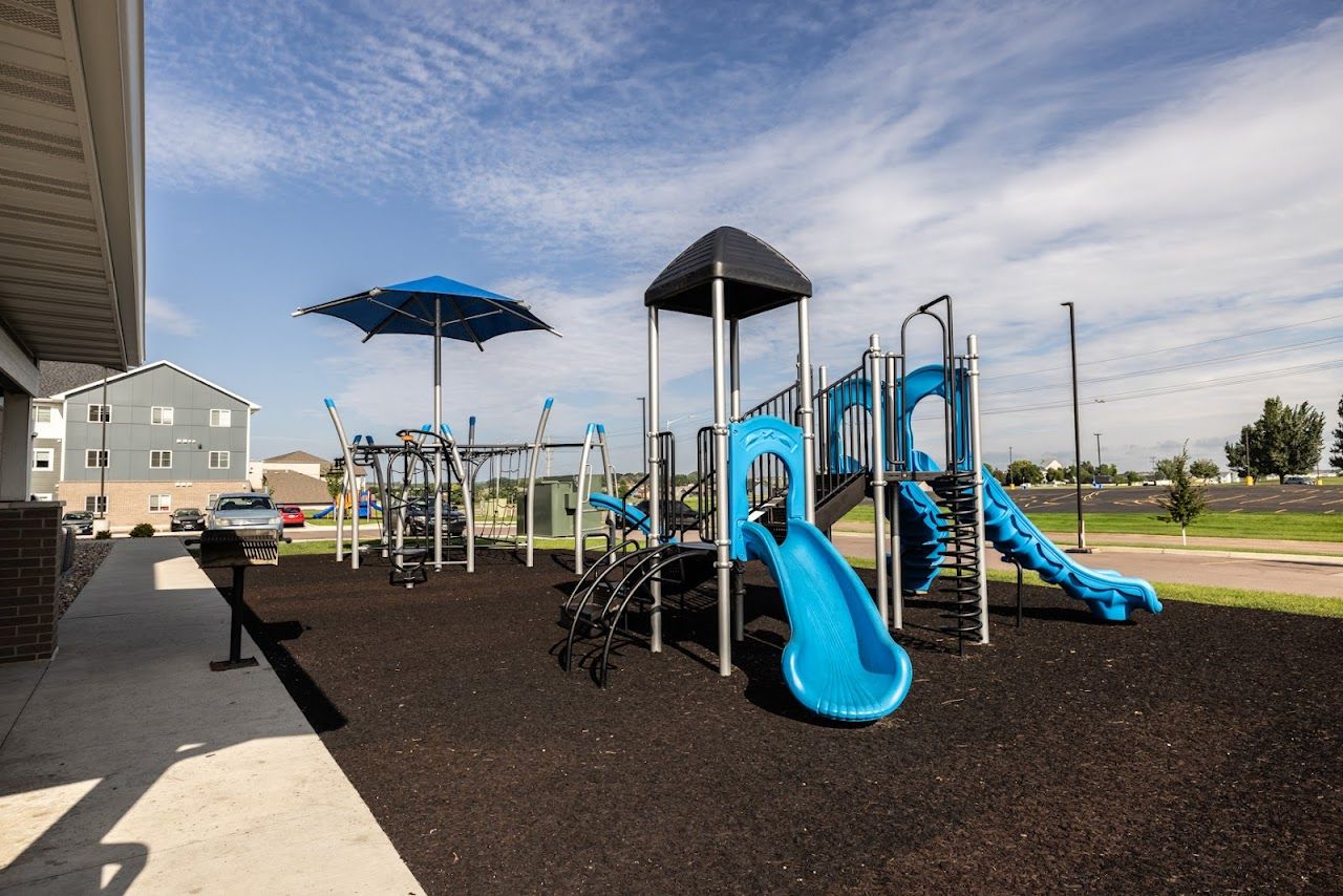 Photo of JEFFERSON VILLAGE APARTMENTS at 4107 WEST INNOVATION STREET SIOUX FALLS, SD 57107