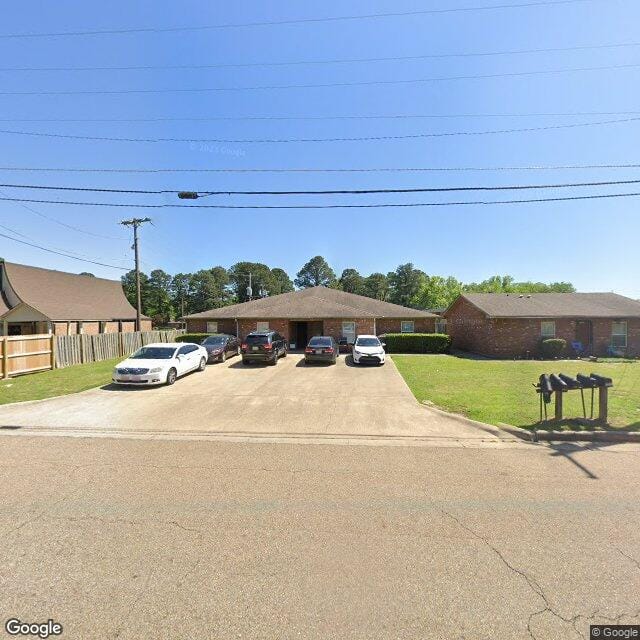 Photo of 1014 Sapphire St at 1014 Sapphire St Longview, TX 75602