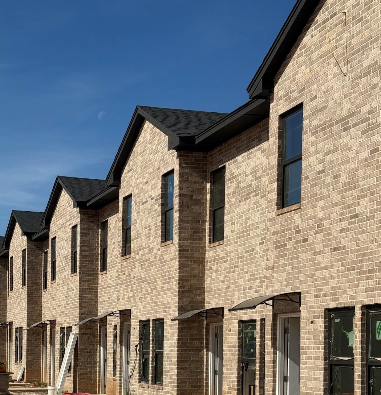 Photo of Villas at Lightning Creek. Affordable housing located at 5600 S Shartel Ave Oklahoma City, OK 73109