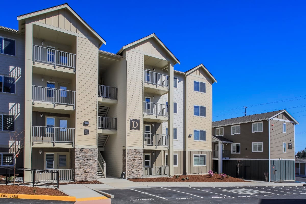 Photo of Axis. Affordable housing located at 12118 Highway 99 Everett, WA 98204