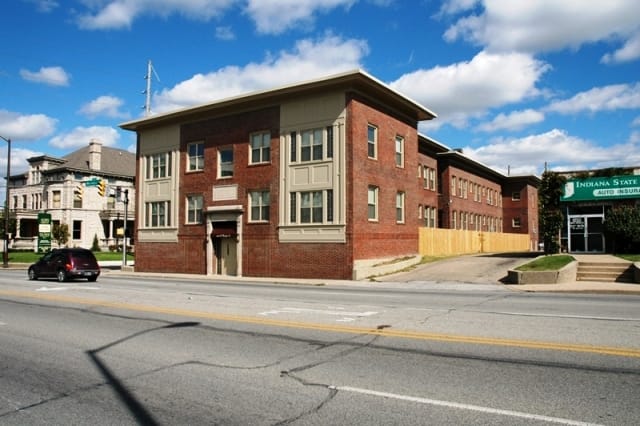 Photo of 1733 MERIDIAN APTS at 1733 N MERIDIAN ST INDIANAPOLIS, IN 46202