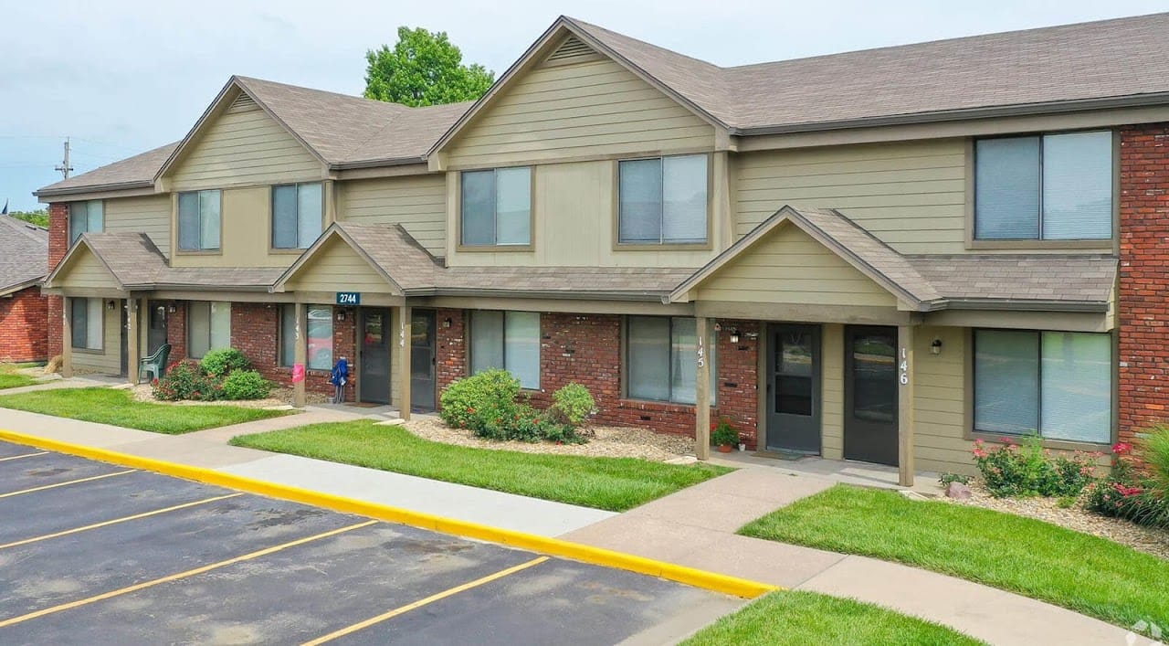 Photo of VILLA WEST APTS I. Affordable housing located at 2744 SW VILLA W DR TOPEKA, KS 66614