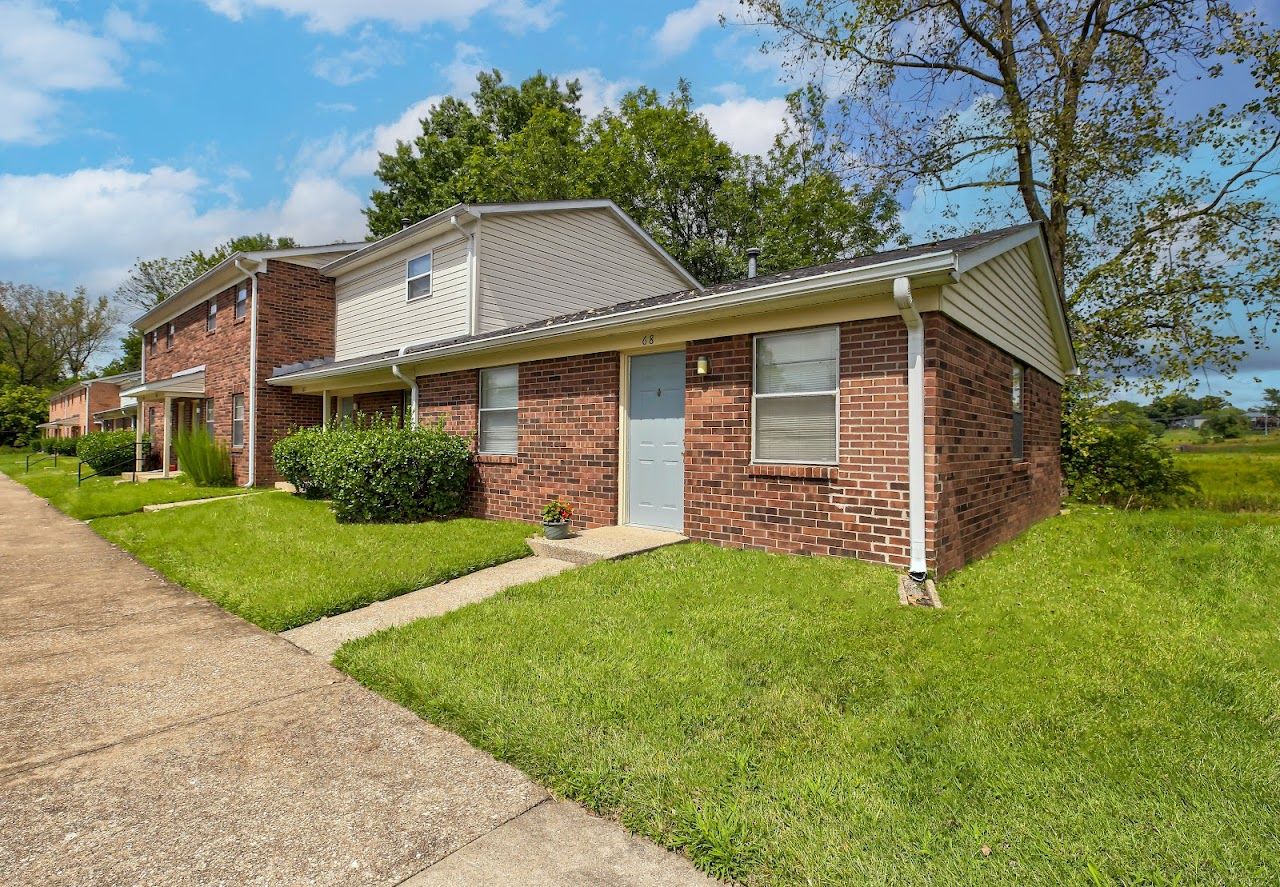 Photo of VALLEY RIDGE APTS. Affordable housing located at 200 VILLAGE DR W NEW ALBANY, IN 47150