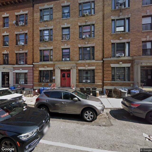 Photo of 415 E 187th St. Affordable housing located at 415 E 187th St Bronx, NY 10458