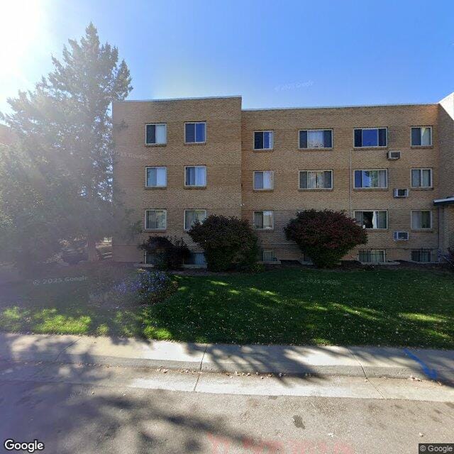 Photo of South Hall Apartments at 1240 Colorado Blvd Denver, CO 80220