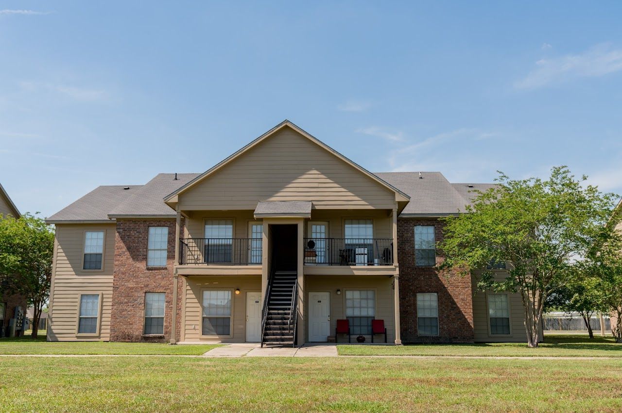 Photo of LA MAISON APARTMENTS. Affordable housing located at 5001 PECAN ACRES DR. LAKE CHARLES, LA 70602