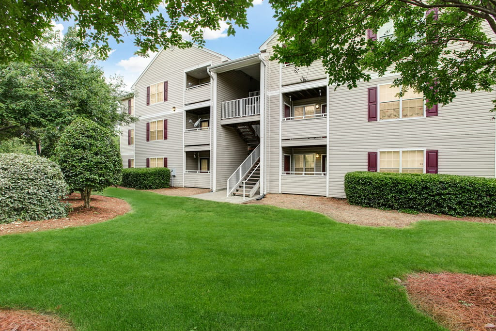 Photo of FOXRIDGE APTS. Affordable housing located at 200 FOXRIDGE CRESCENT DURHAM, NC 27703