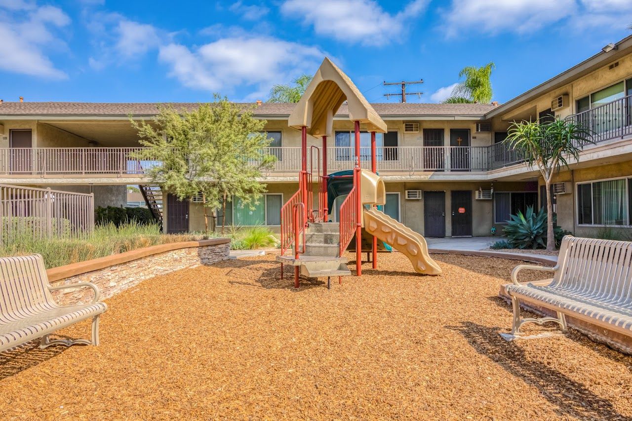 Photo of PEBBLE COVE. Affordable housing located at 2555 W. WINSTON ROAD ANAHEIM, CA 92804