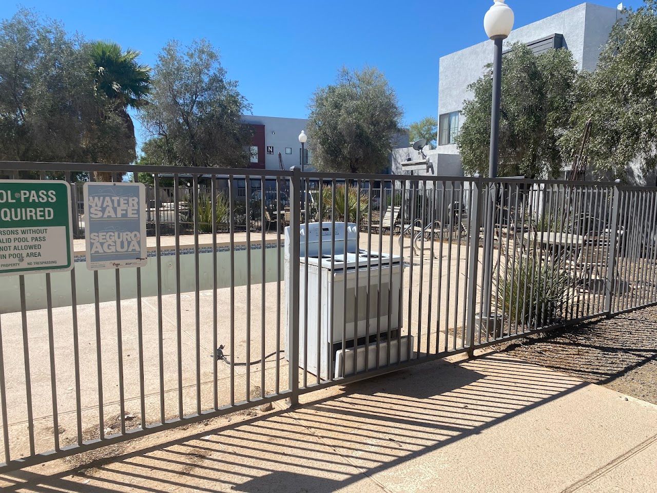 Photo of Maddox Estates Townomes. Affordable housing located at 517 W Alsdorf Rd Eloy, AZ 85131