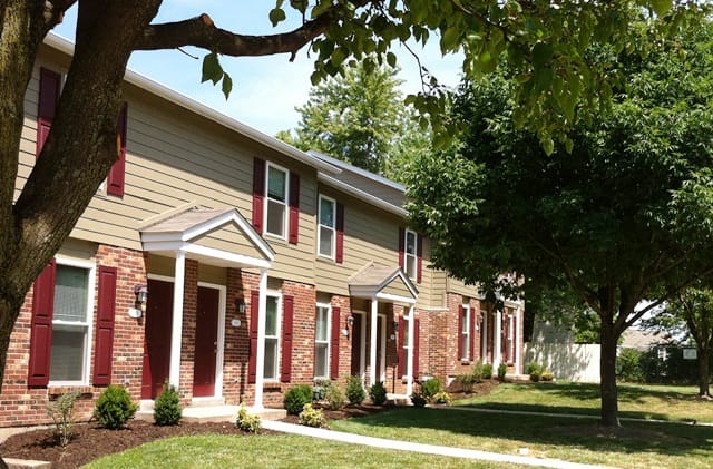 Photo of HIDDEN TERRACE TOWNHOMES. Affordable housing located at 2500 FALCONS WAY ST CHARLES, MO 63303