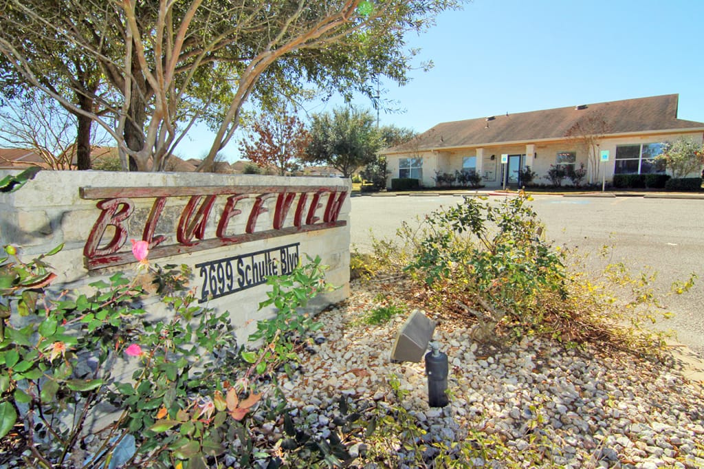 Photo of BLUFFVIEW VILLAS. Affordable housing located at 2699 SCHULTE BLVD BRENHAM, TX 77833