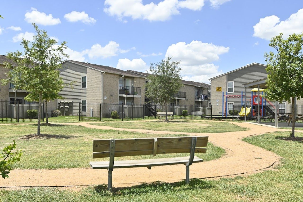 Photo of BRISTOL COURT APTS. Affordable housing located at 8404 S COURSE DR HOUSTON, TX 77072