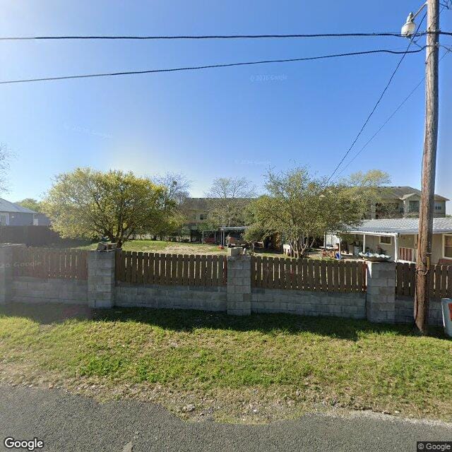 Photo of Strattonoaks. Affordable housing located at 716 Stratton St Seguin, TX 78155