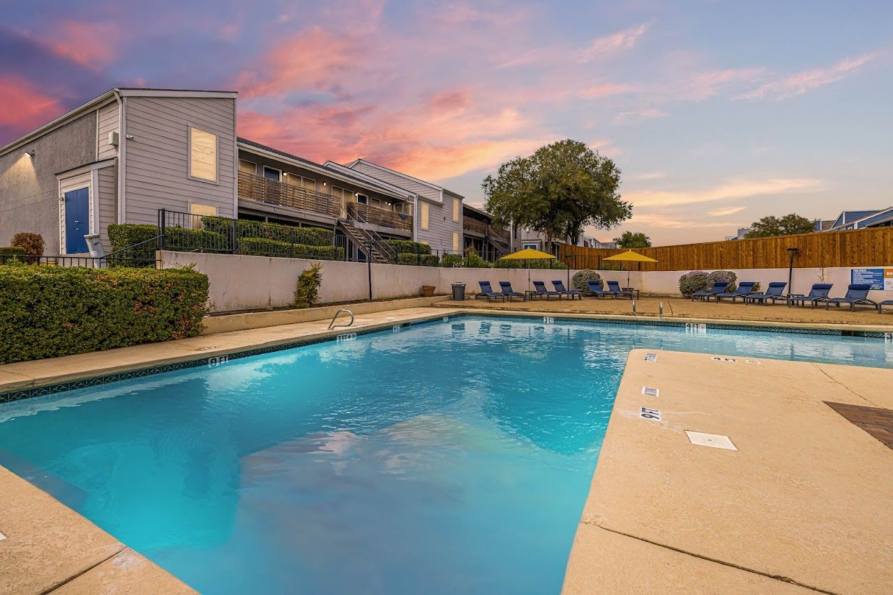 Photo of TREEHOUSE APTS. Affordable housing located at 3203 W WALNUT HILL LN IRVING, TX 75038