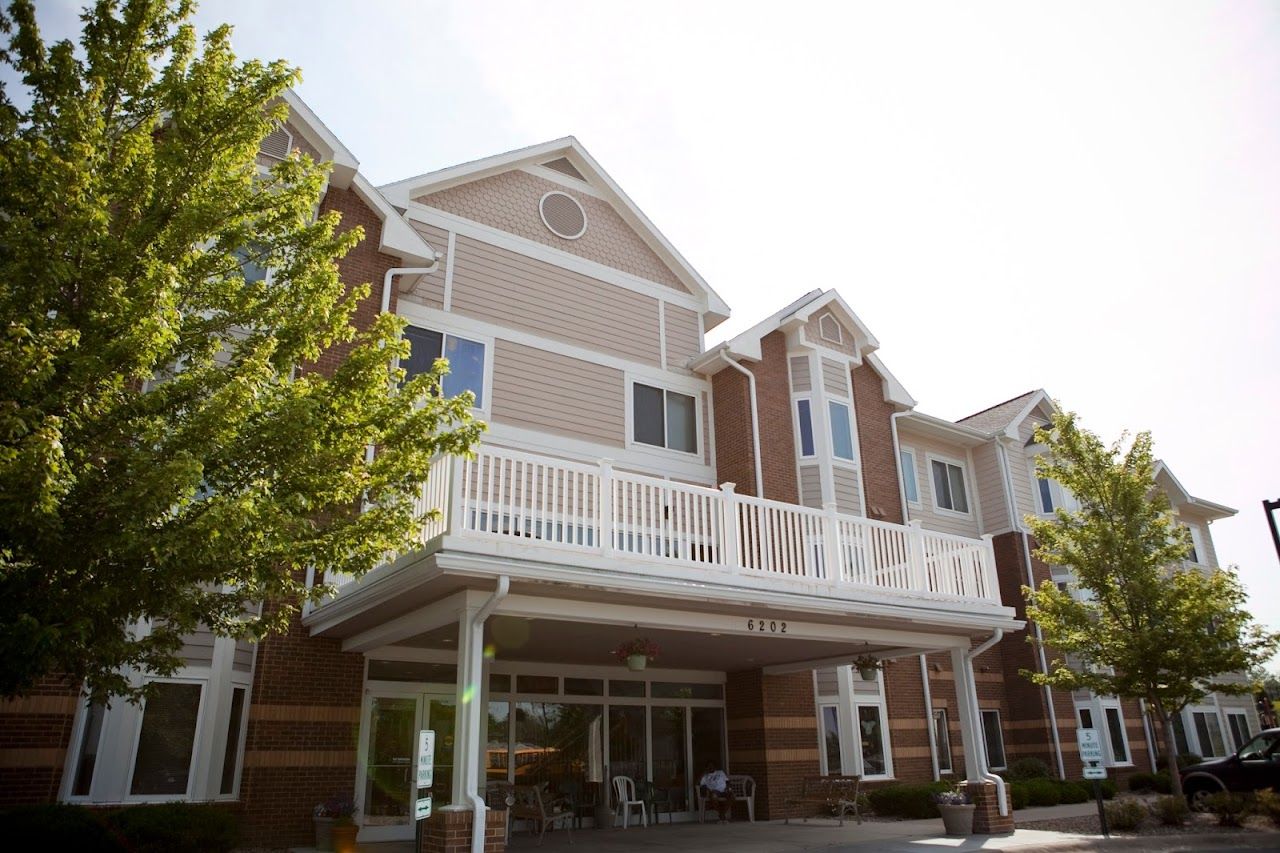 Photo of VILLA DE SANTE SENIOR HOUSING. Affordable housing located at 6202 VILLE DE SANTE DR OMAHA, NE 68104