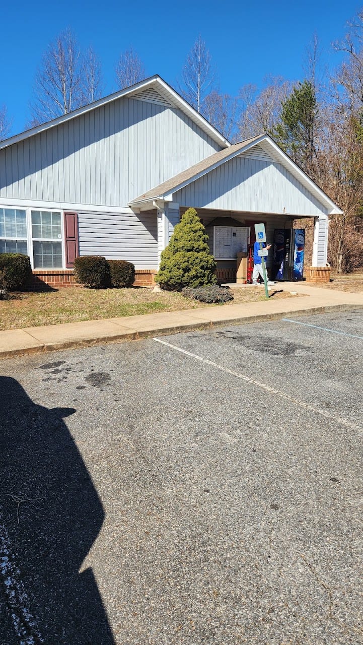 Photo of RIDGE VIEW. Affordable housing located at 1130 RIDGE RD MARTINSVILLE, VA 24112