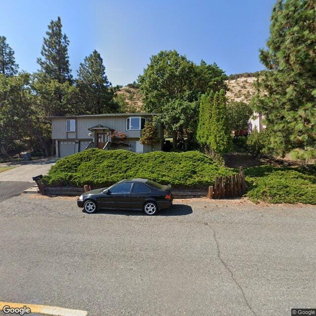 Photo of CHENOWITH RIM APTS at 3640 W 13TH ST THE DALLES, OR 97058