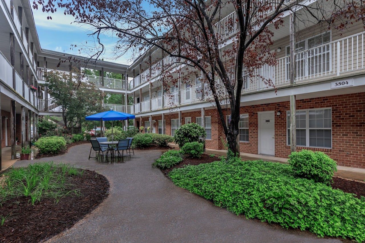 Photo of COMMONS AT CHURCHLAND. Affordable housing located at 3504 EXECUTIVE CTR DR CHESAPEAKE, VA 23321