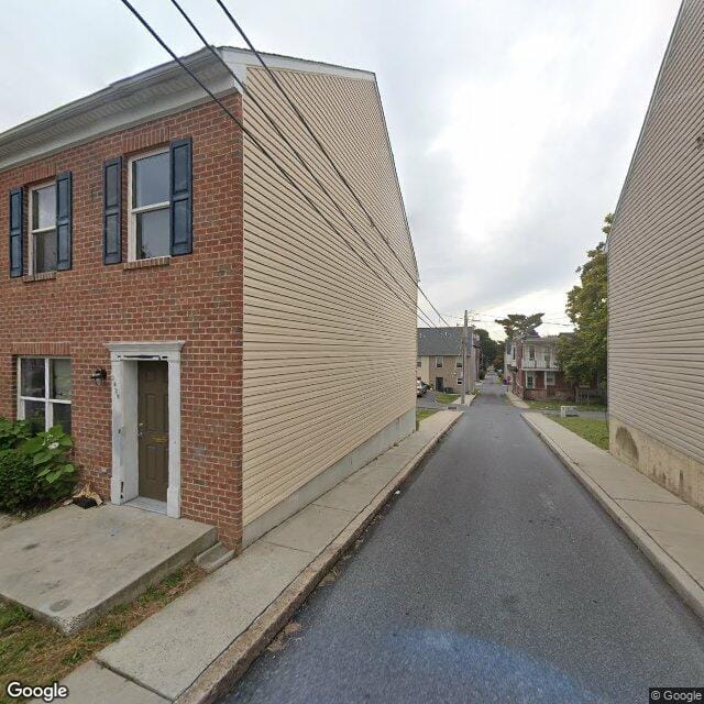 Photo of Governor's Square. Affordable housing located at 2018 N 5th St Harrisburg, PA 17102