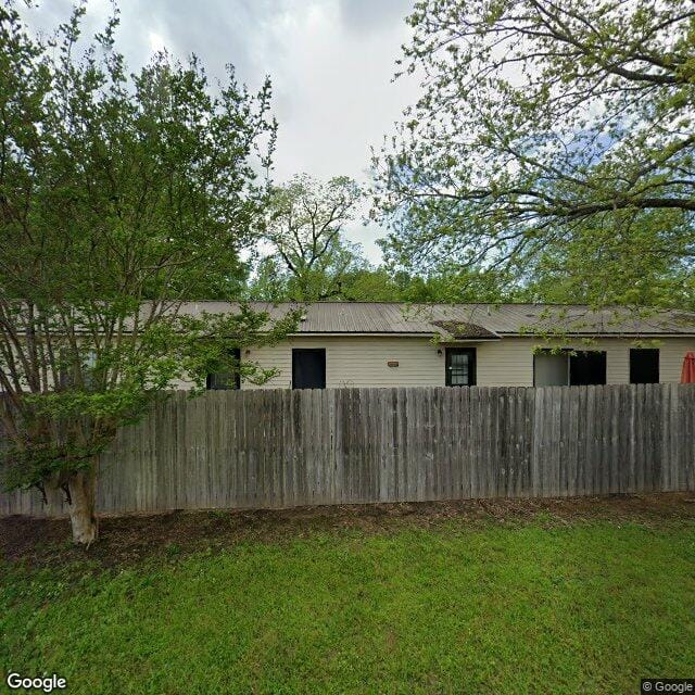 Photo of RAINTREE. Affordable housing located at 490 DANIEL ST HURTSBORO, AL 36860