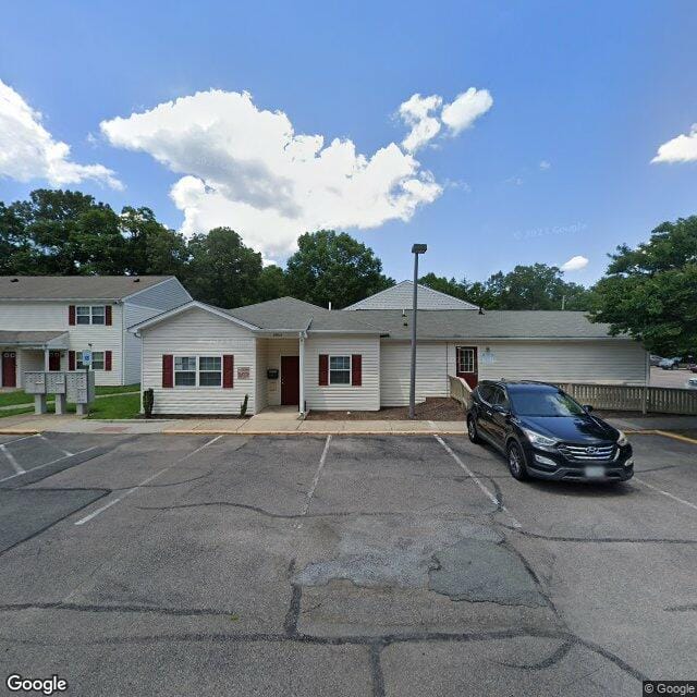 Photo of SANDSTON WOODS. Affordable housing located at 1950 BETNER CT SANDSTON, VA 23150